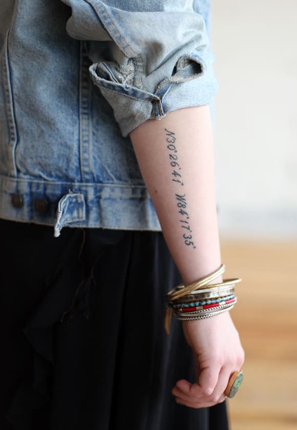 40 Travel Tattoos That Will Give You Serious Wanderlust | Small tattoos, Travel  tattoo, Tattoos