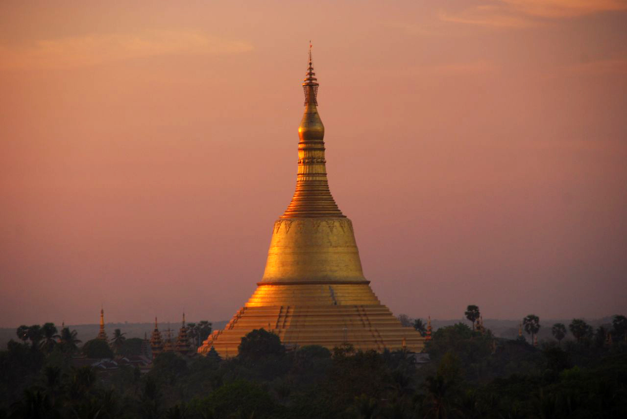 Shwemawdaw Pagoda Bago