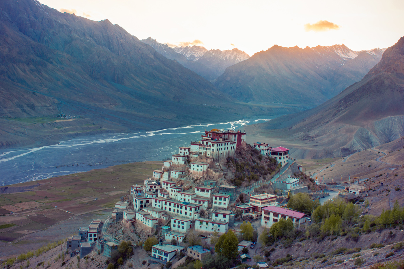 thikse gompa2