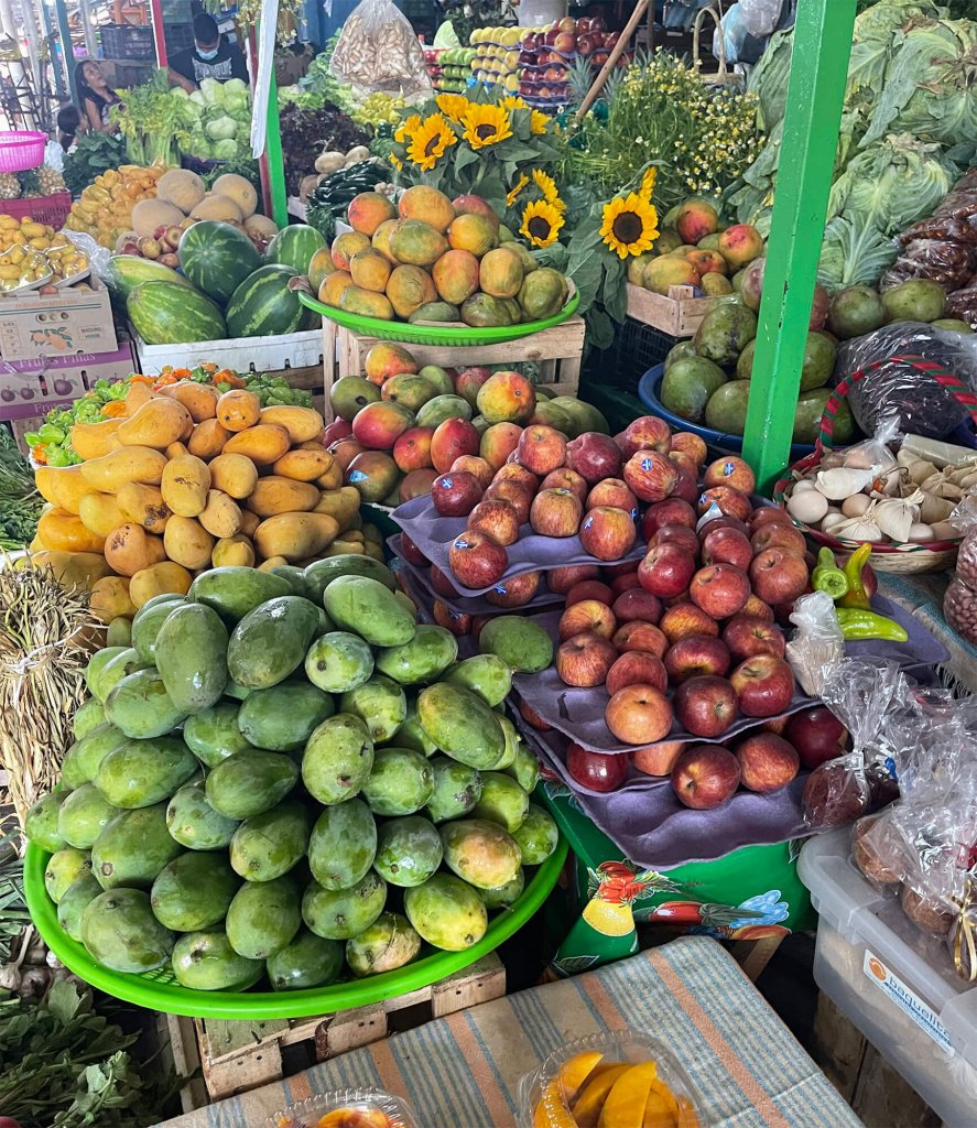 benito juarez market fruit escondido
