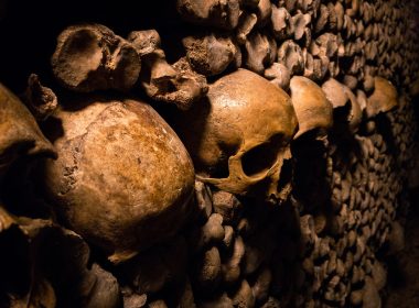 paris catacombs guide