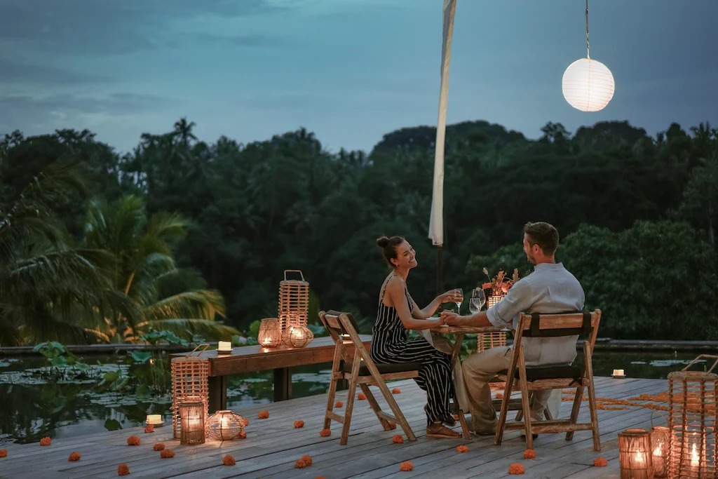 Couple Four Seasons Resort Bali